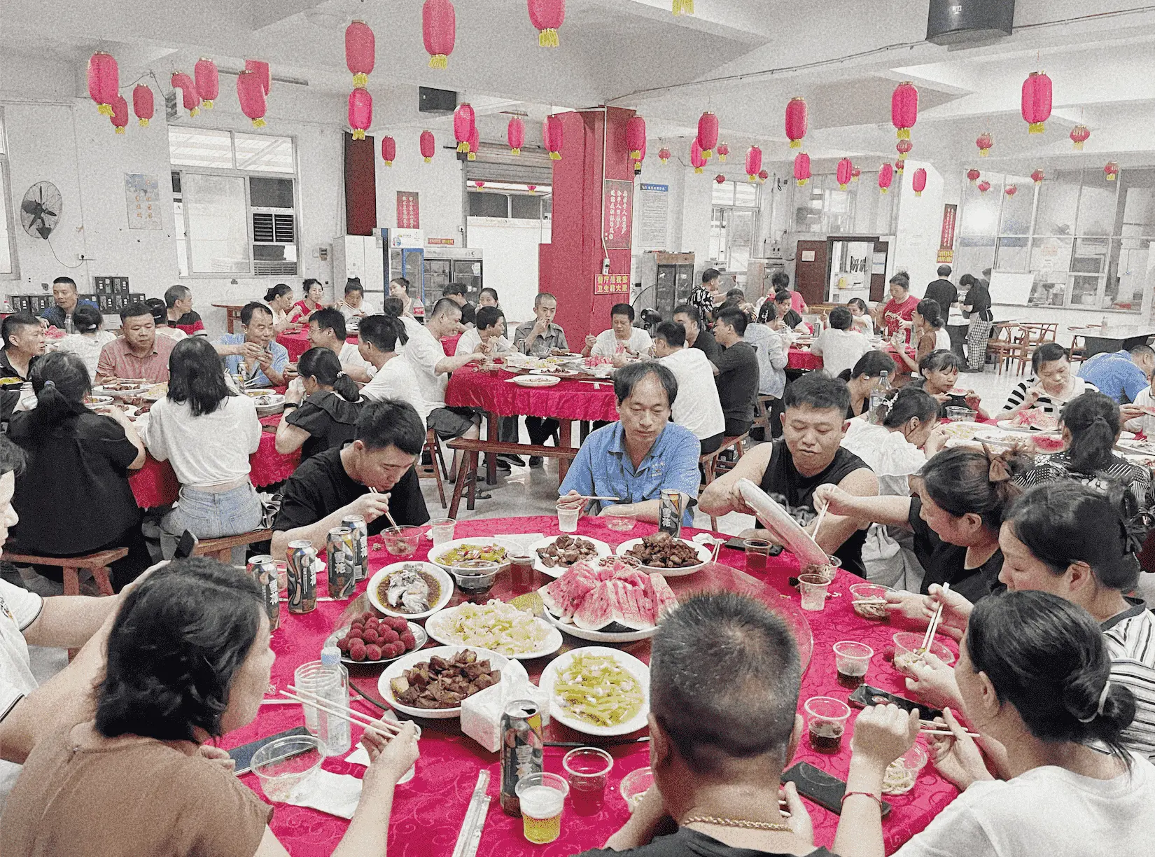 Celebrating Team Spirit: Antong Holds Appreciation Dinner to Mark the End of a Hot Summer(pic3) Celebrating Team Spirit: Antong Holds Appreciation Dinner to Mark the End of a Hot Summer(pic3)